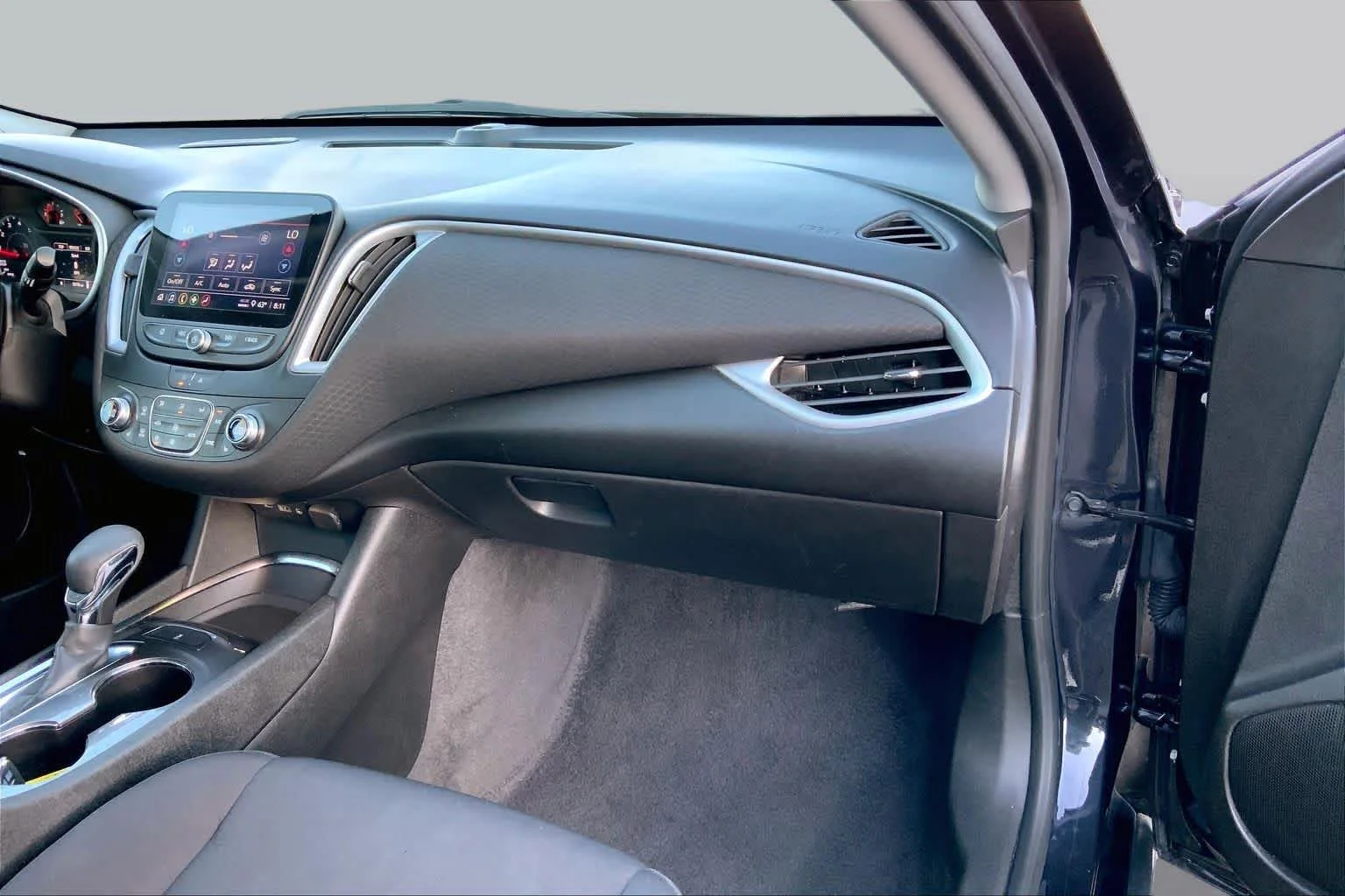 Used 2023 Dark Ash Metallic Chevrolet LT image 16