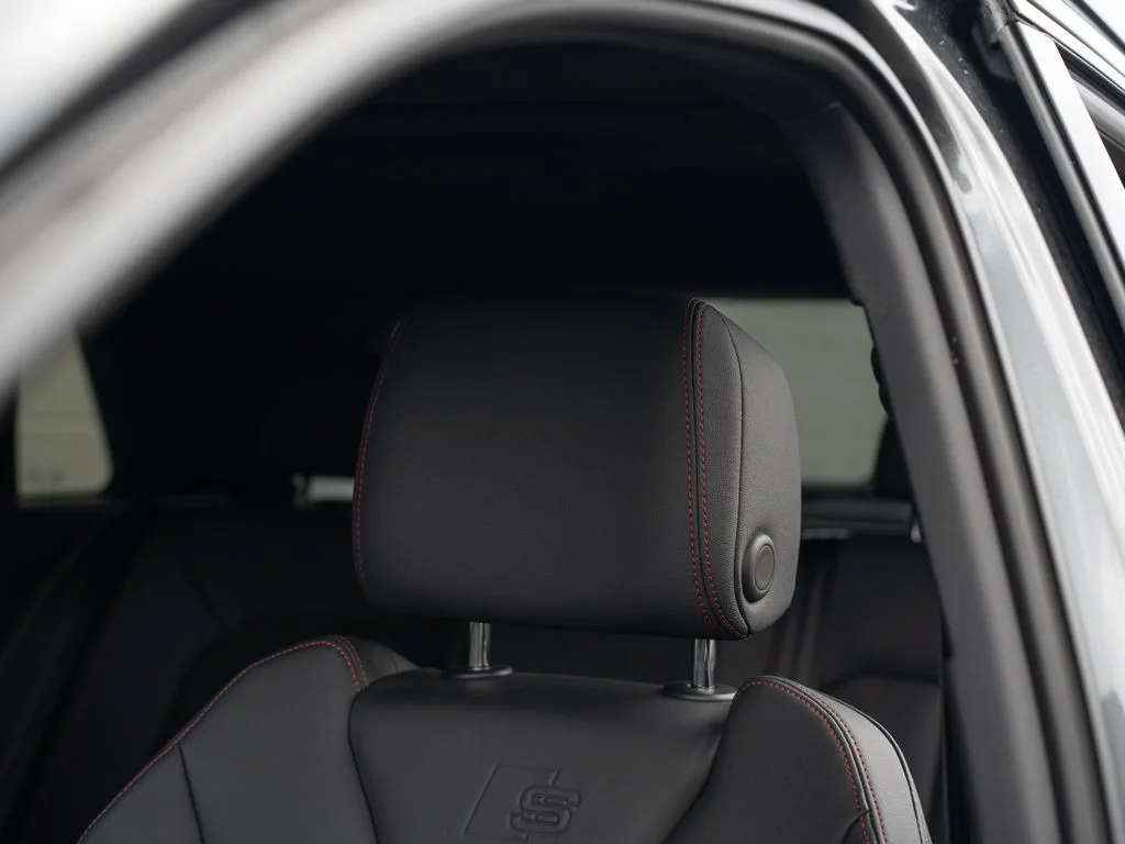 Used 2025 Gray Audi Premium Plus image 19