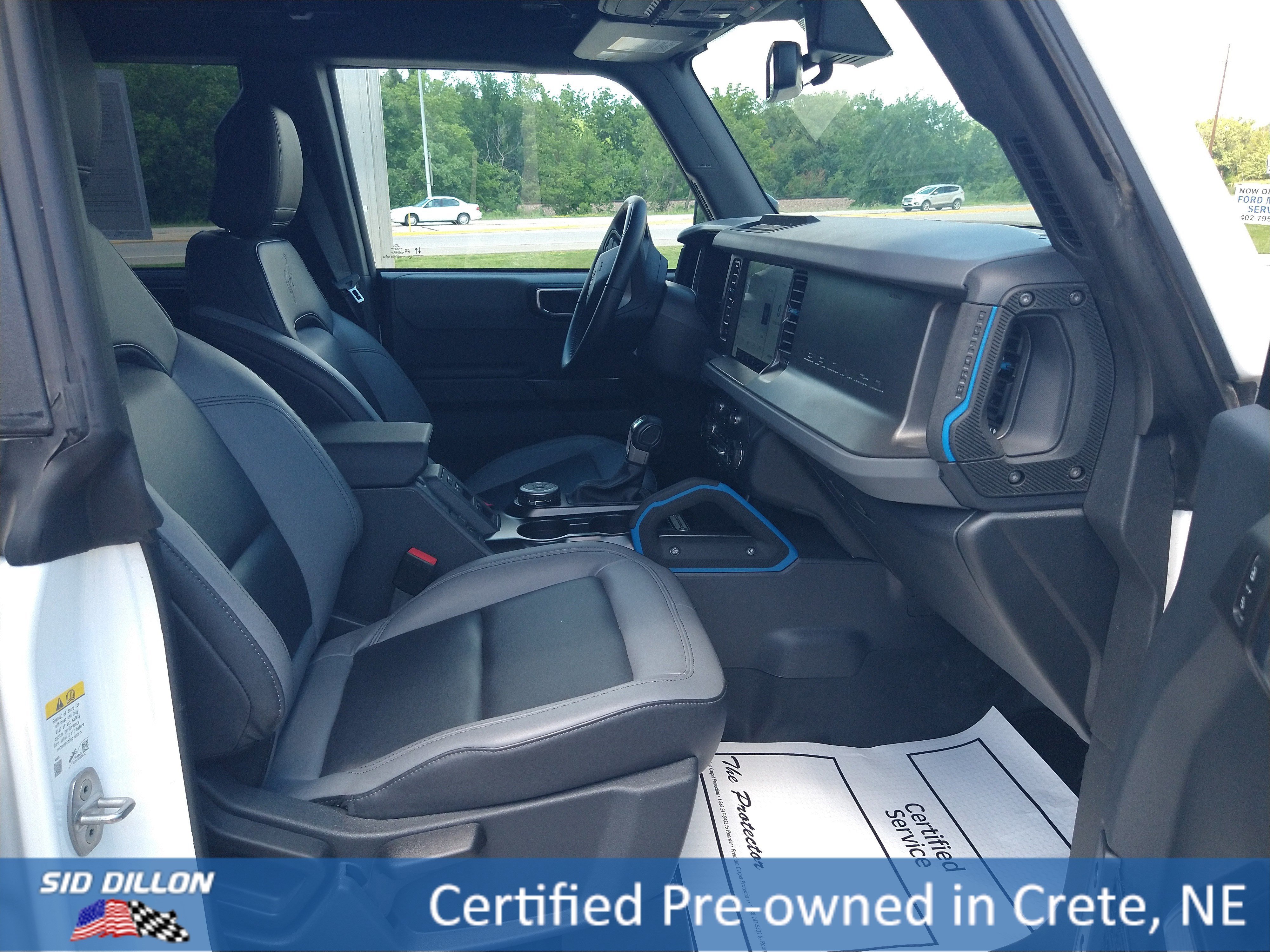 Used 2024 Oxford White Ford Black Diamond image 4