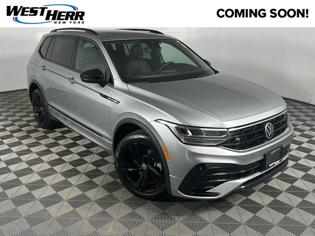 2023 Volkswagen Tiguan SE R-Line Black