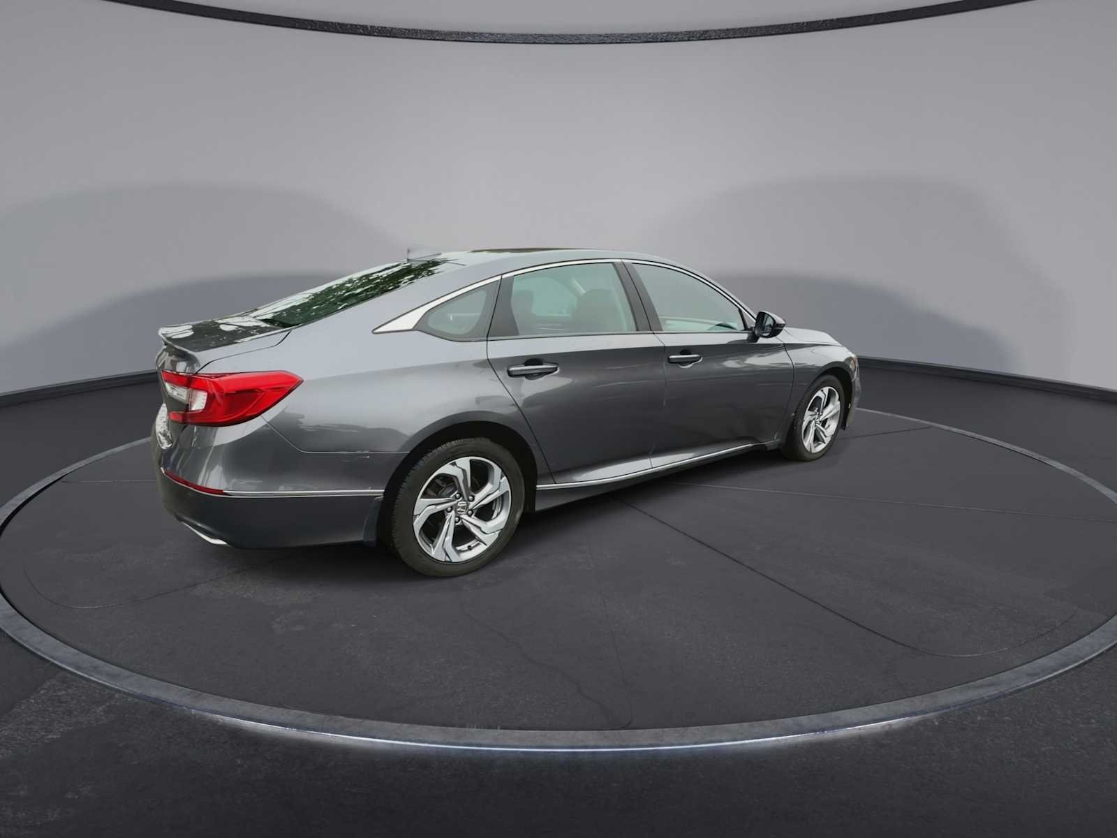 2019 Honda Accord EX-L - Photo 8