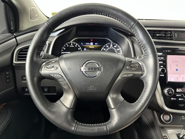 Used 2020 White Nissan SL image 6