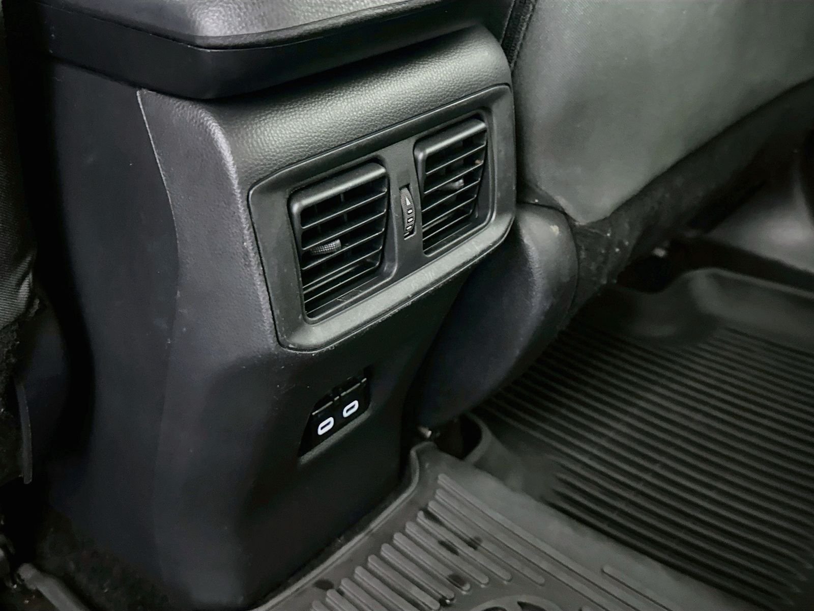 Used 2023 Ice Toyota XLE image 26