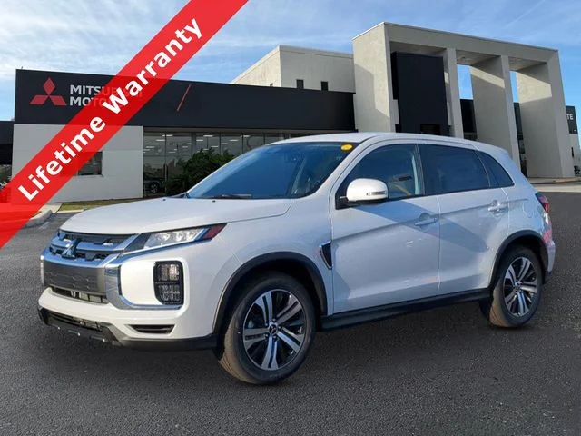 2027 Mitsubishi Outlander Sport SE