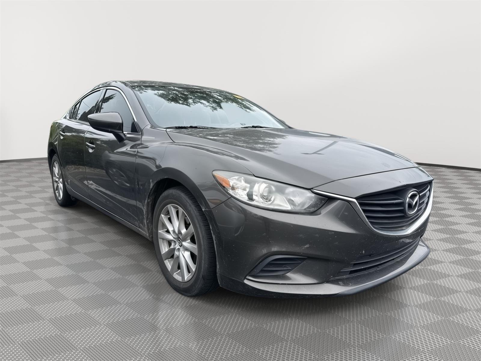 2016 Mazda EZ-6 i Sport Auto's photo
