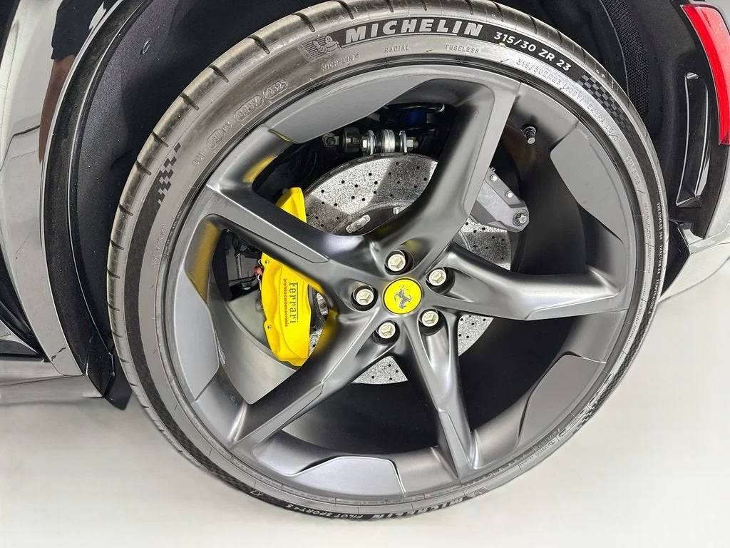 Used 2026 Nero Ferrari  image 30