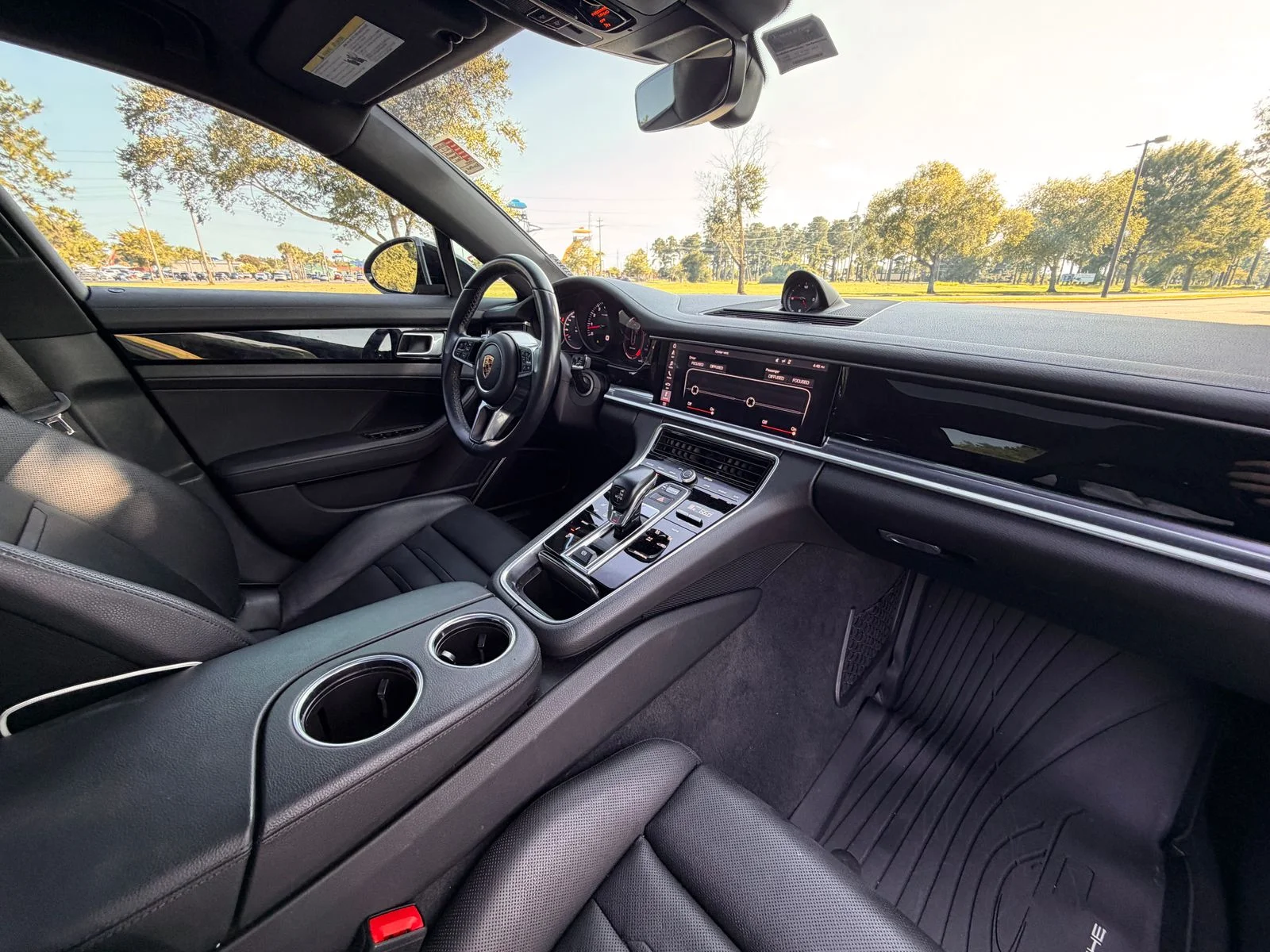 Used 2019 Black Porsche 4 image 18