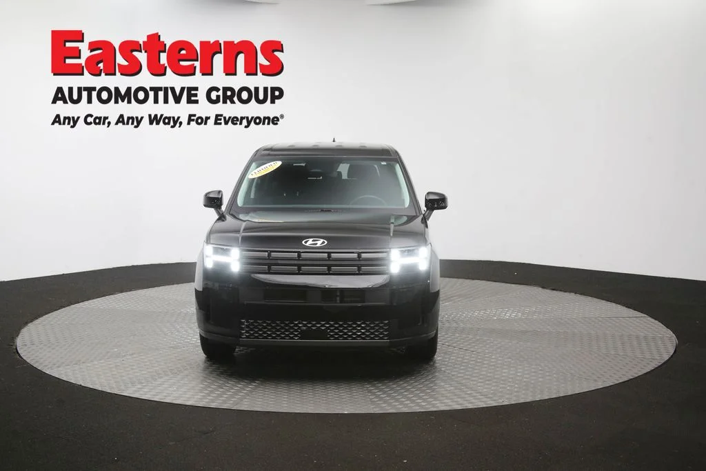 Used 2025 Black Hyundai SE image 51