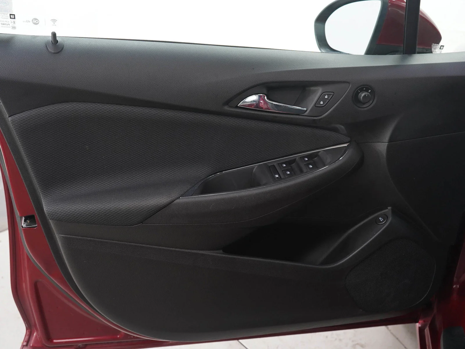 Used 2017 Cajun Red Tintcoat Chevrolet LT image 17