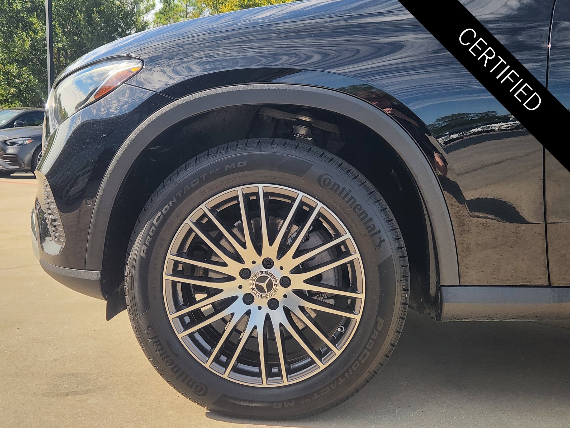 Certified Used 2024 Black Mercedes-Benz GLC 300 image 10