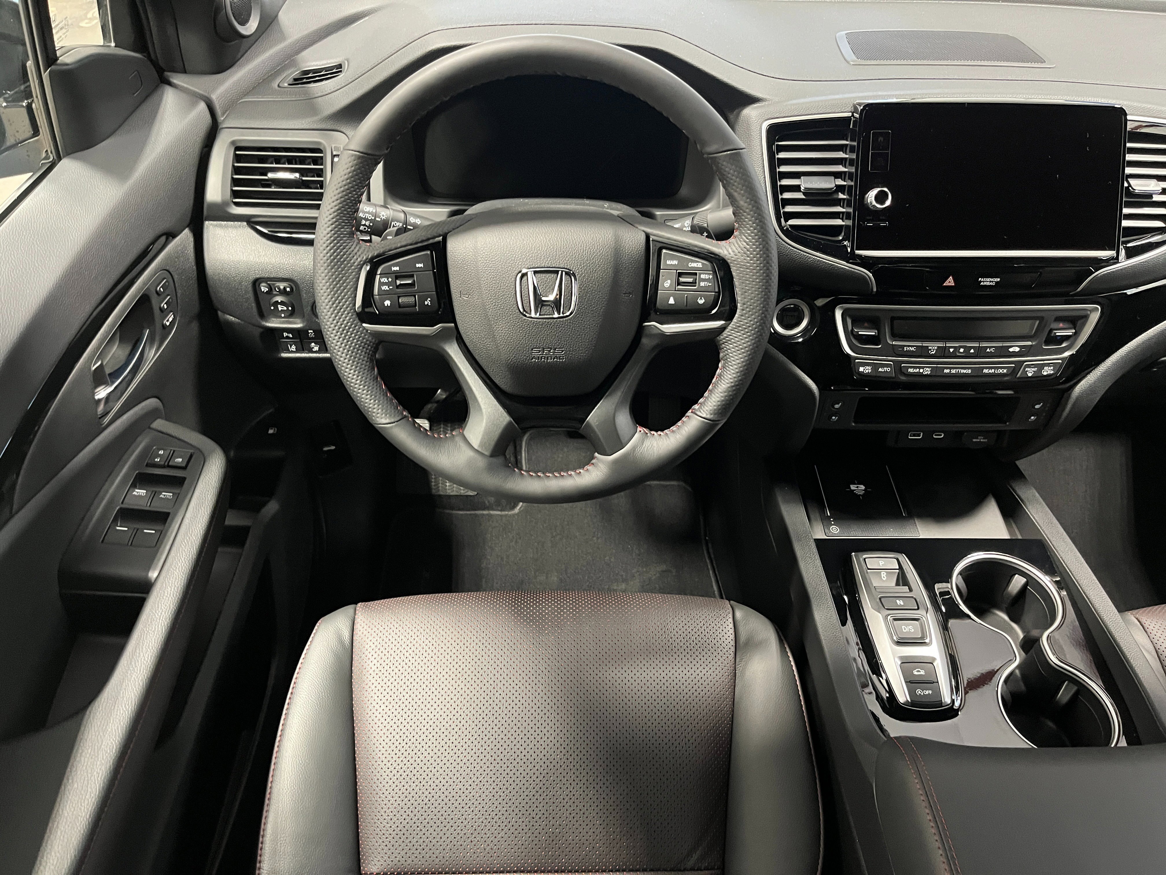 2026 Honda Ridgeline Black Edition - Photo 17