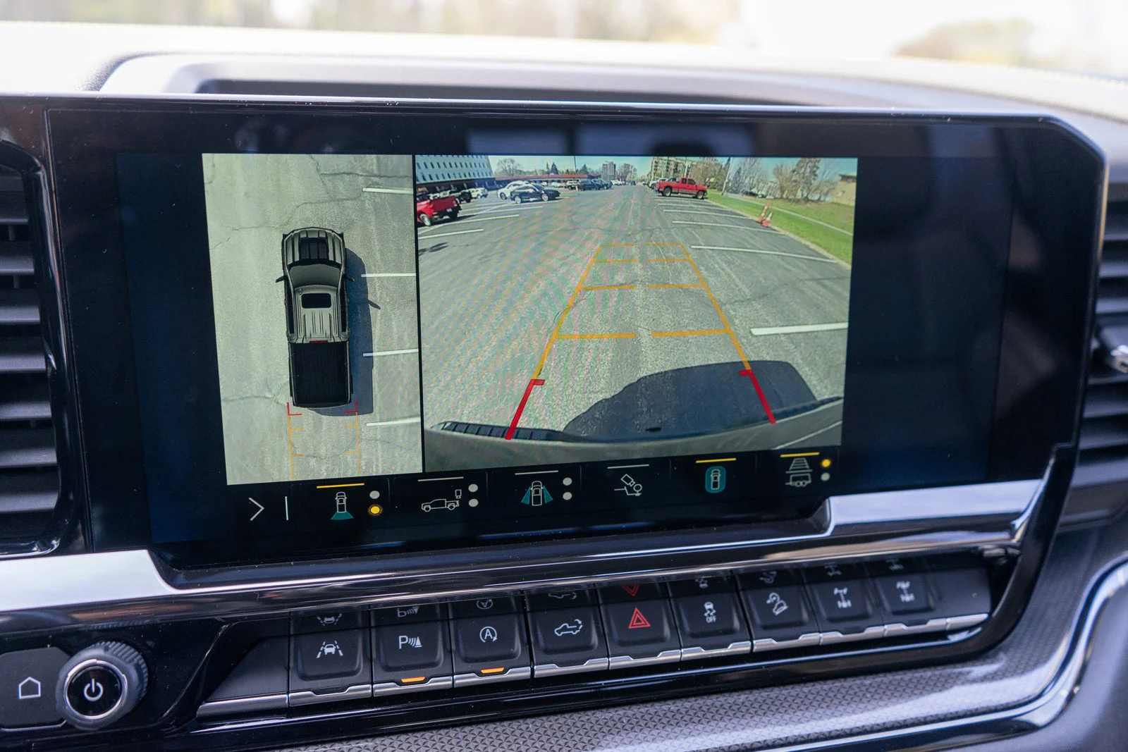 Used 2023 Black Chevrolet ZR2 image 20