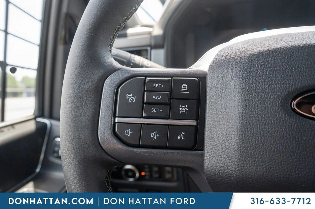 New 2026 Oxford White Ford Lariat® image 11