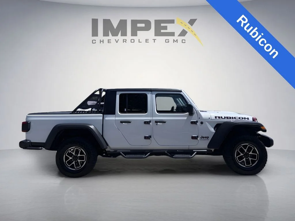 Used 2024 White Jeep Rubicon image 6