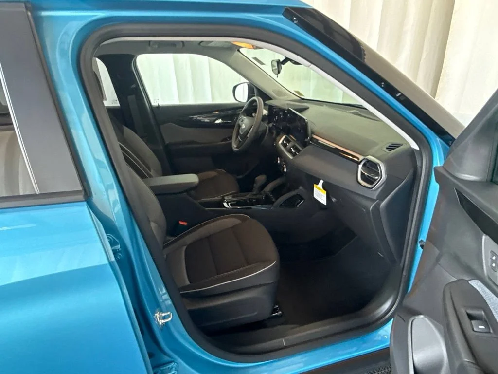 New 2026 Marina Blue Metallic Chevrolet LS image 19