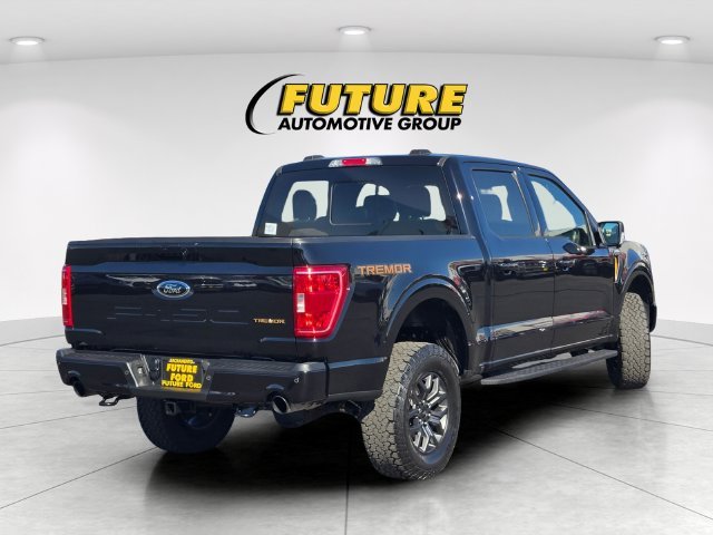 Used 2023  Ford Tremor image 4