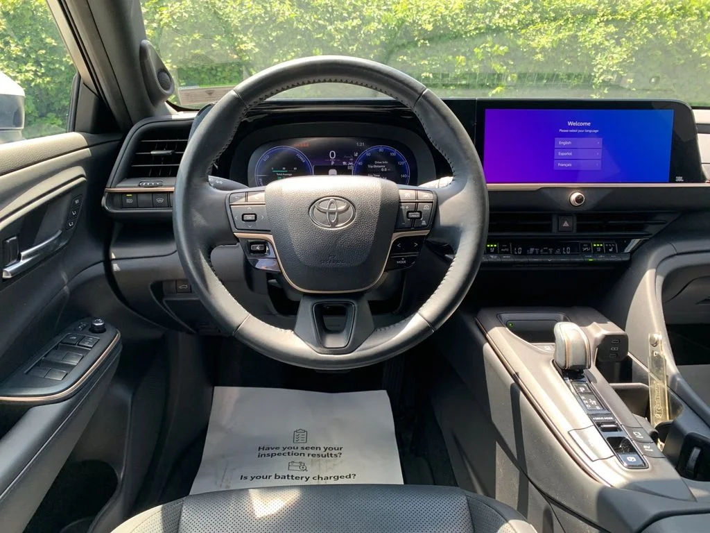 Used 2023 White Toyota Limited image 17