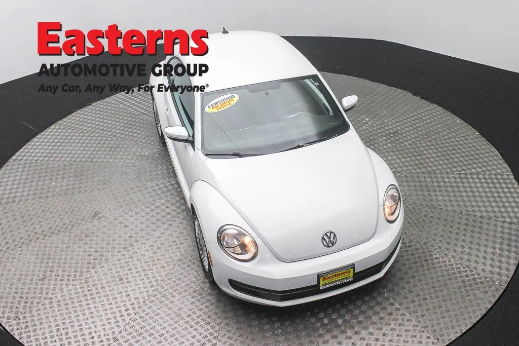 Used 2015 White Volkswagen 1.8T image 3
