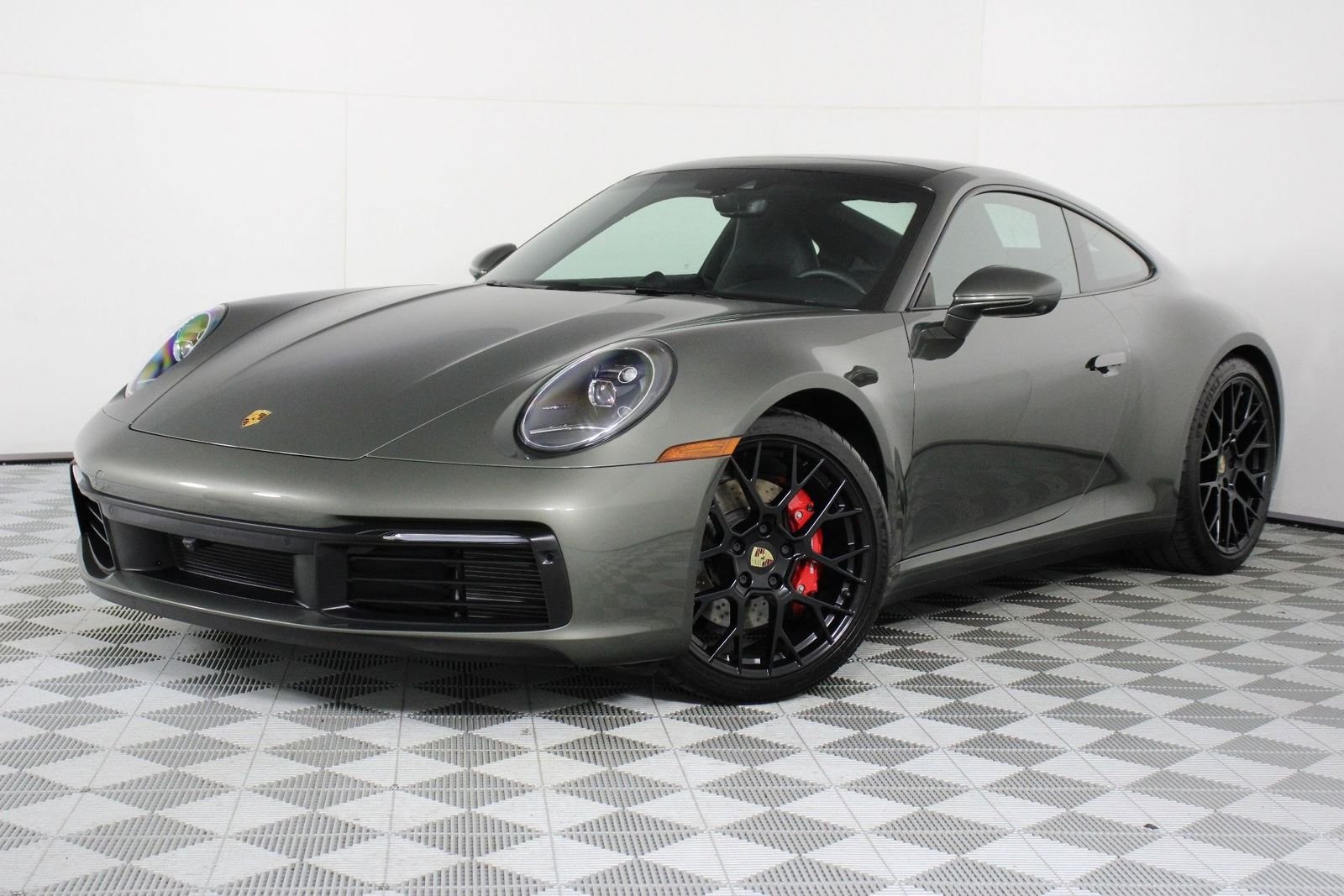 2023 Porsche 911 Carrera S Coupe's photo