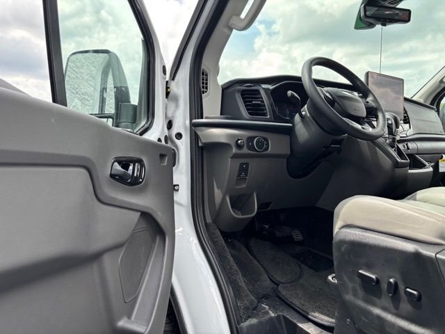 New 2026 White Ford Explorer Trail Boss image 17