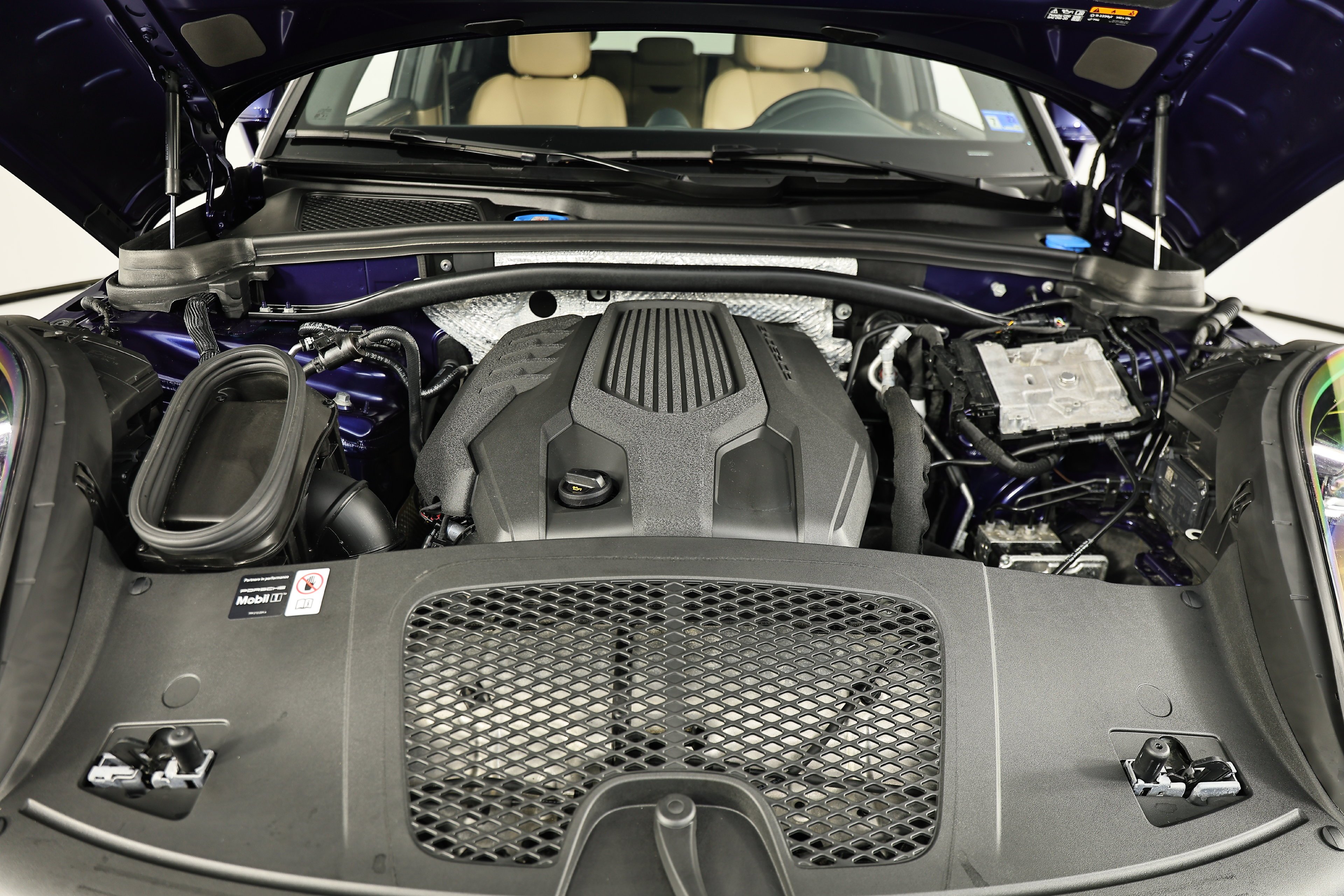 Used 2026 Blue Porsche  image 33