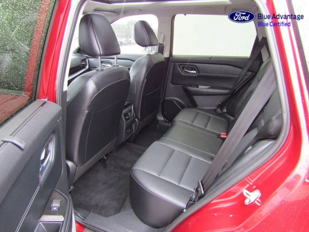 Certified Used 2025 Scarlet Ember Nissan SV image 5