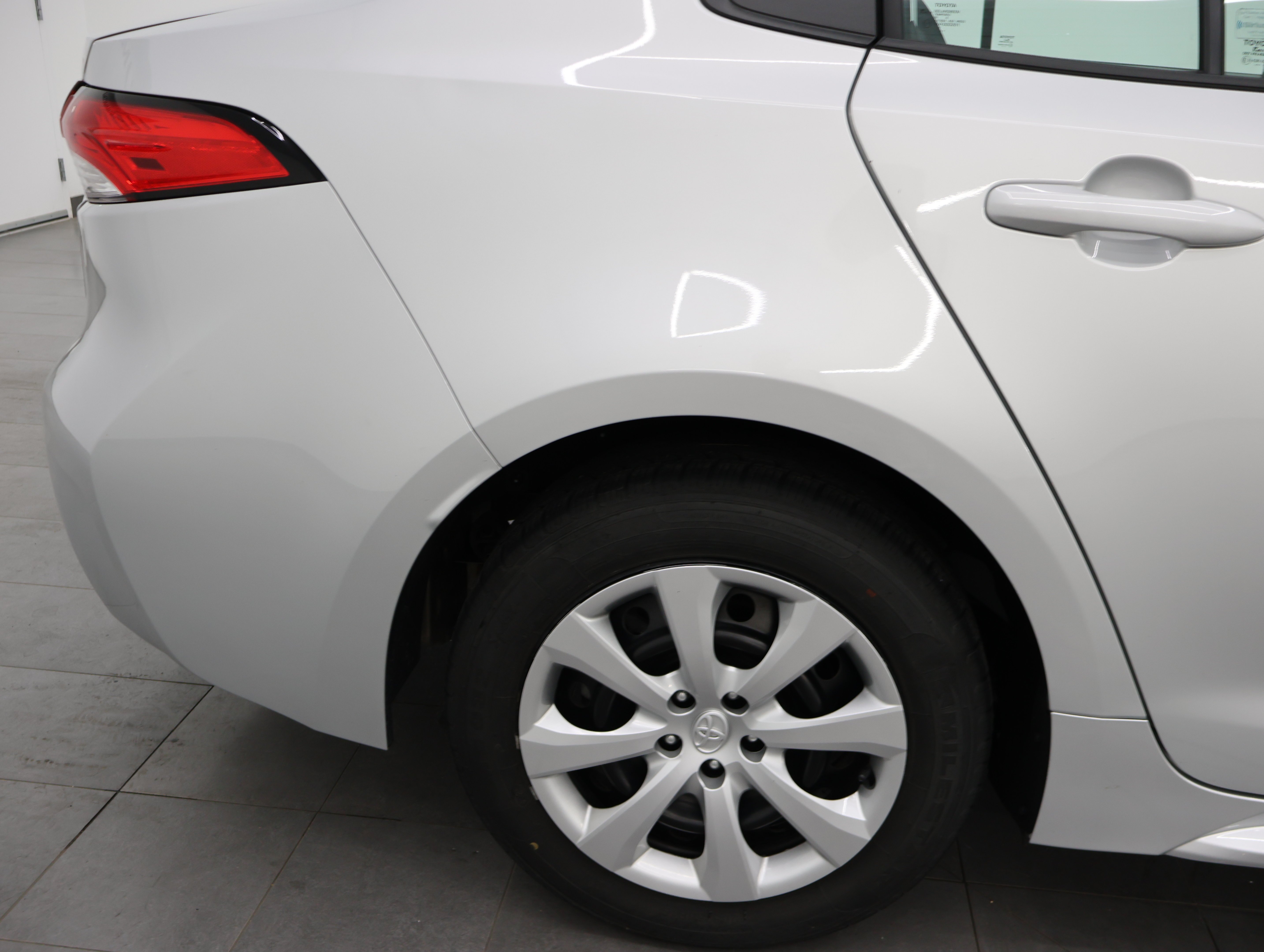 Used 2024 Classic Silver Metallic Toyota LE: LE-FOUR DOOR-FWD-ADAPTIVE CRUISE-BACKUP CAM-NEW TIRES image 21