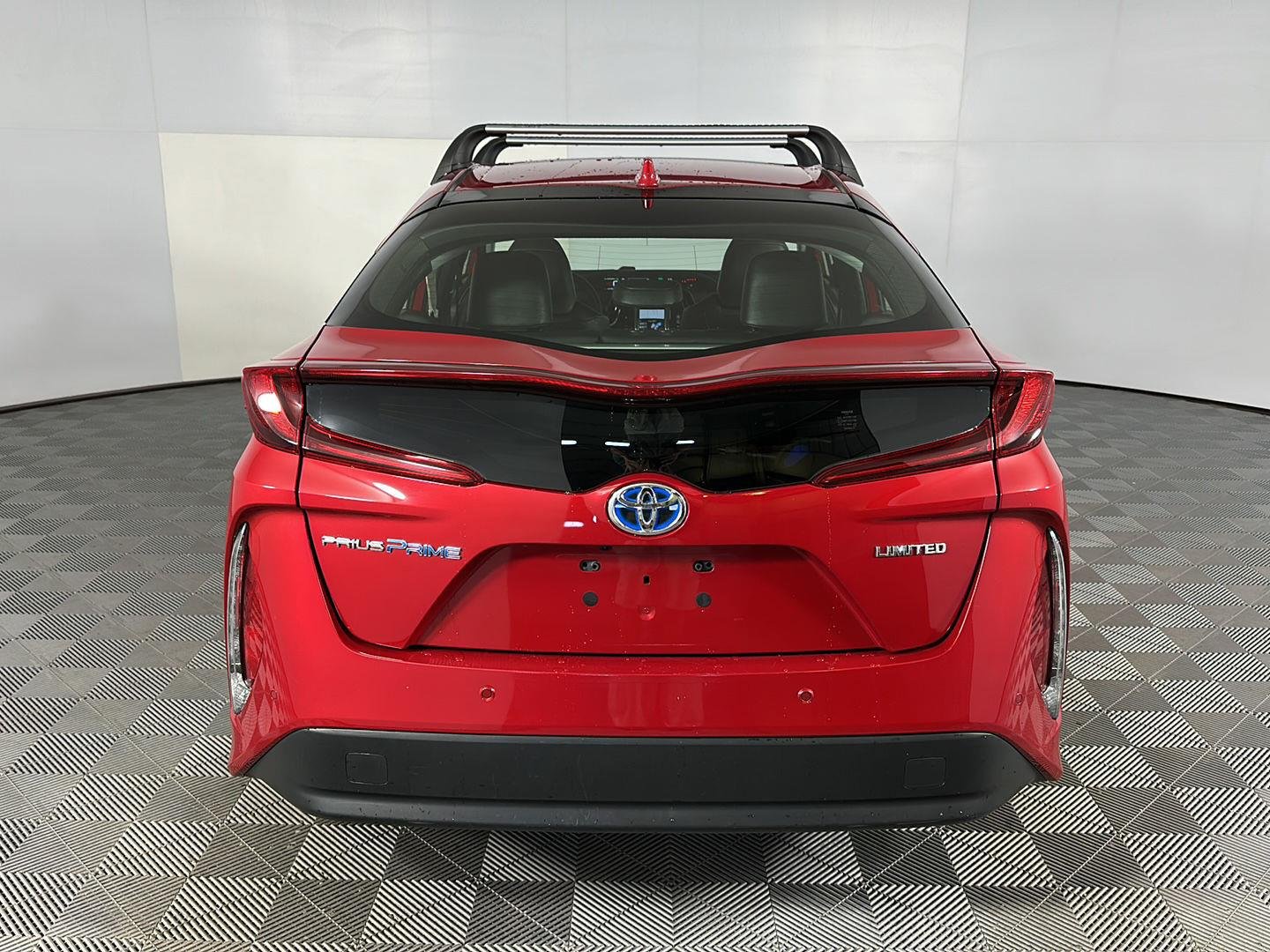 Used 2022 Supersonic Red Toyota Limited image 22