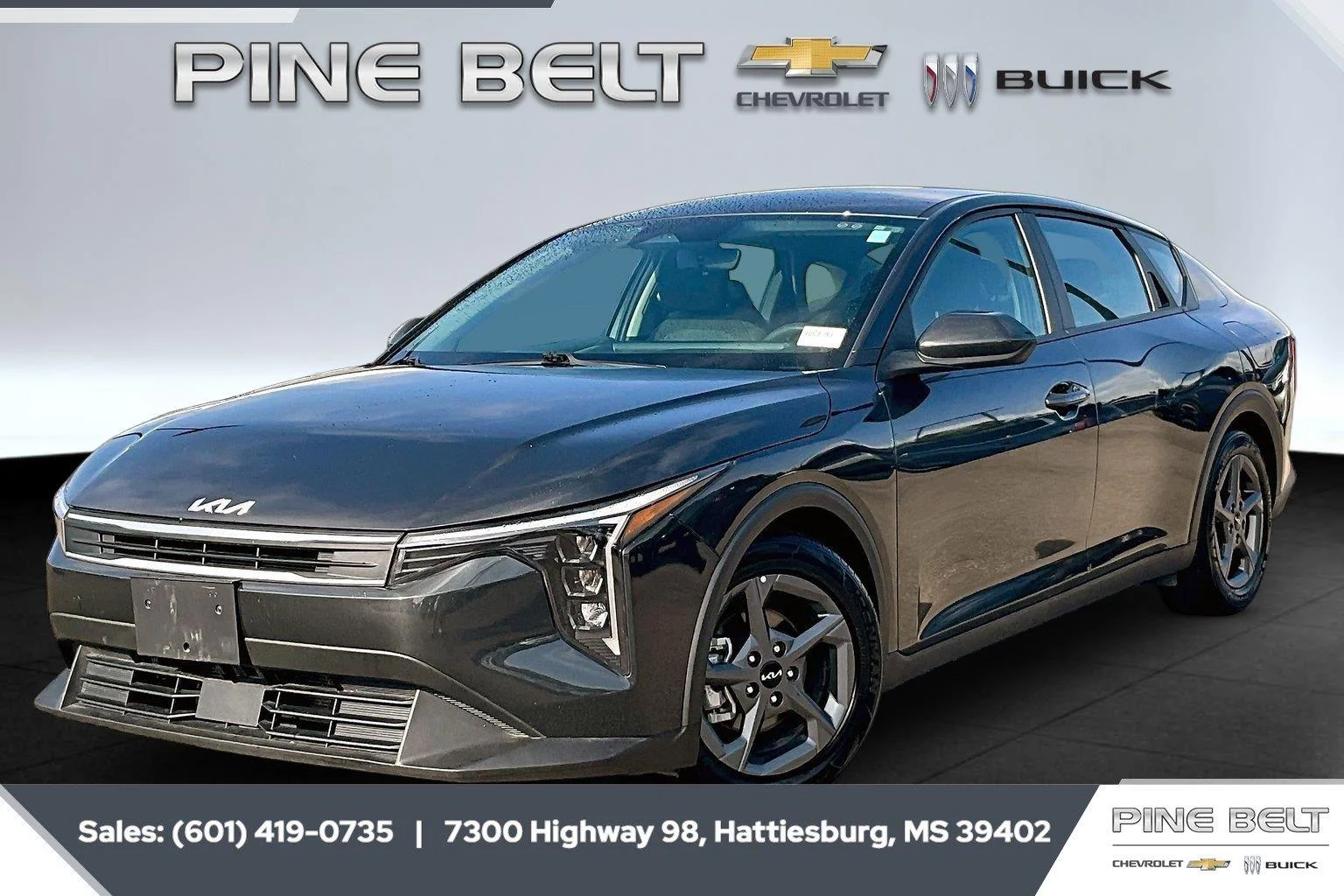 Used 2025 Interstellar Gray Kia LXS image 10