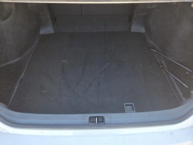 Used 2025 WHITE Toyota LE image 26