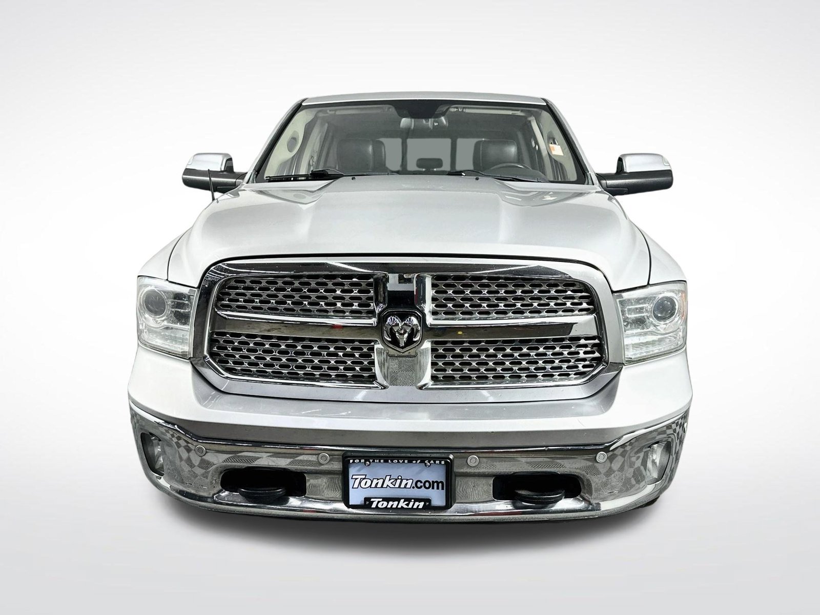 Used 2015 Bright Silver Clearcoat Metallic Ram Laramie image 2