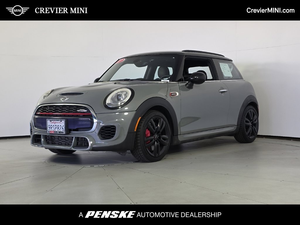 2017 MINI Cooper