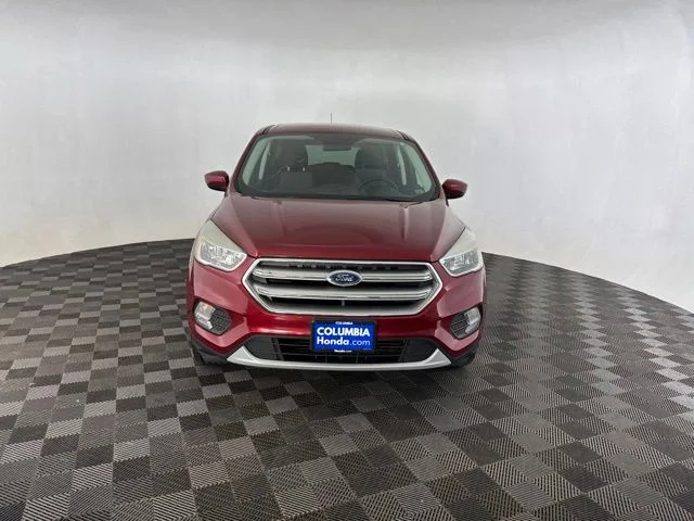 Used 2017 Red Ford SE image 2