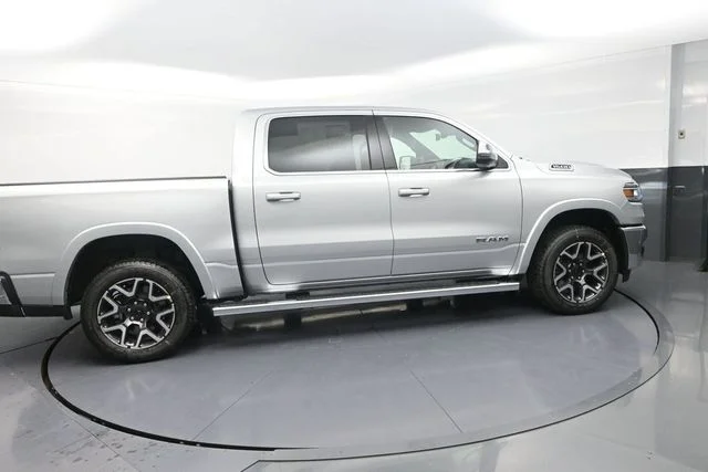 New 2026 Silver Zynith Exterior Paint RAM Laramie image 10