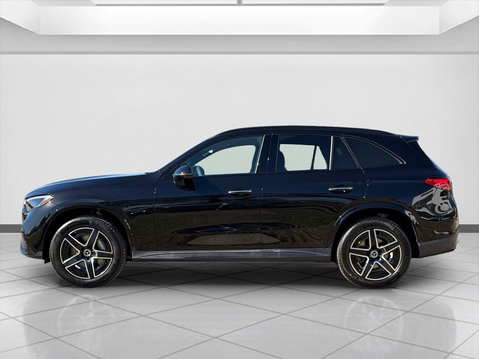 New 2026 Obsidian Black Metallic Mercedes-Benz GLC 300 image 5