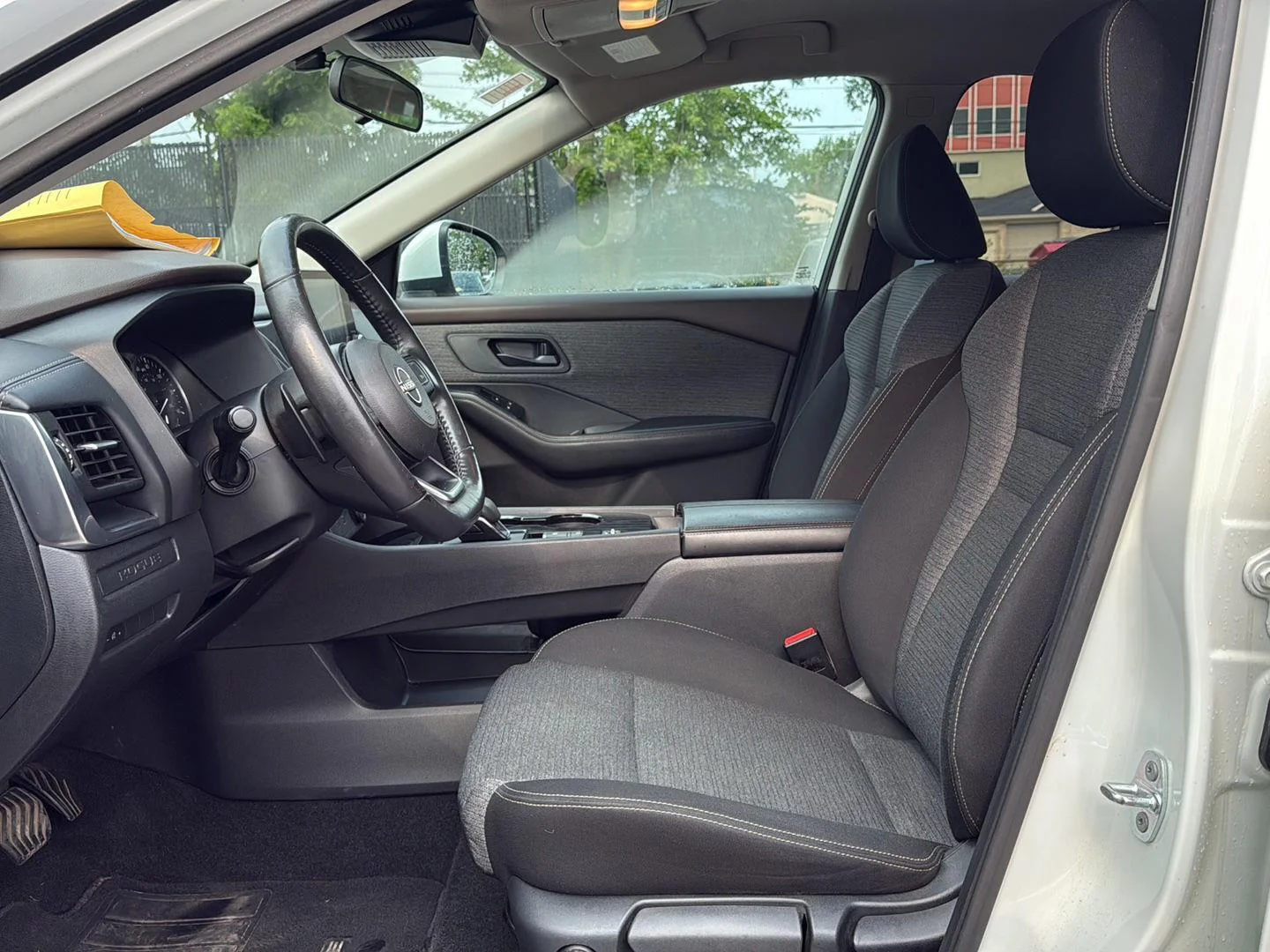 Used 2022 WHITE NISSAN SUV image 9