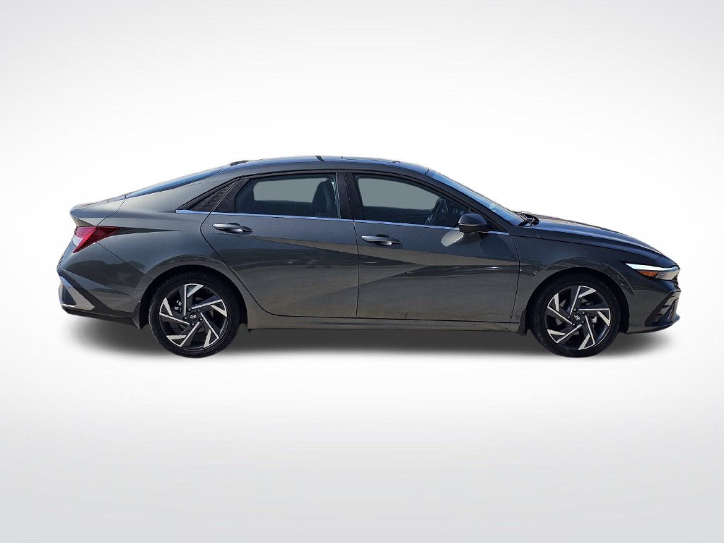 Used 2025 Gray Hyundai Limited image 13