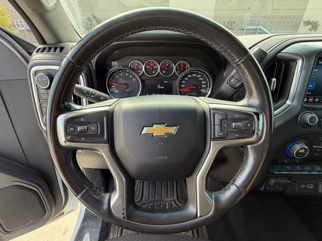 Used 2021 White Chevrolet LT image 20