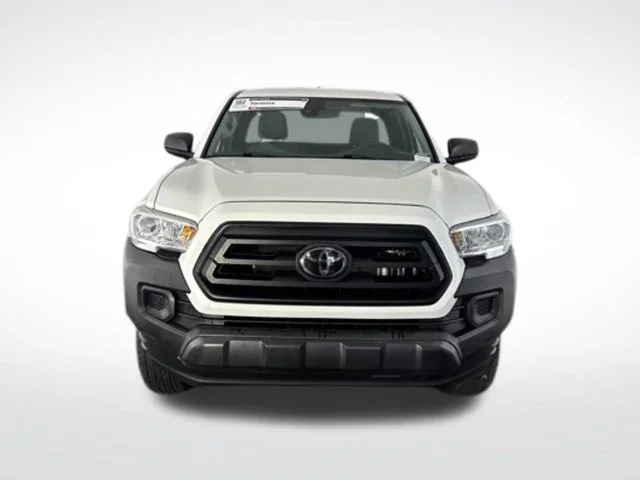 Used 2022 White Toyota SR image 4