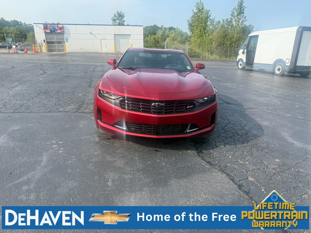 Used 2023 RADIANT RED TINTCOAT Chevrolet 2LT image 9