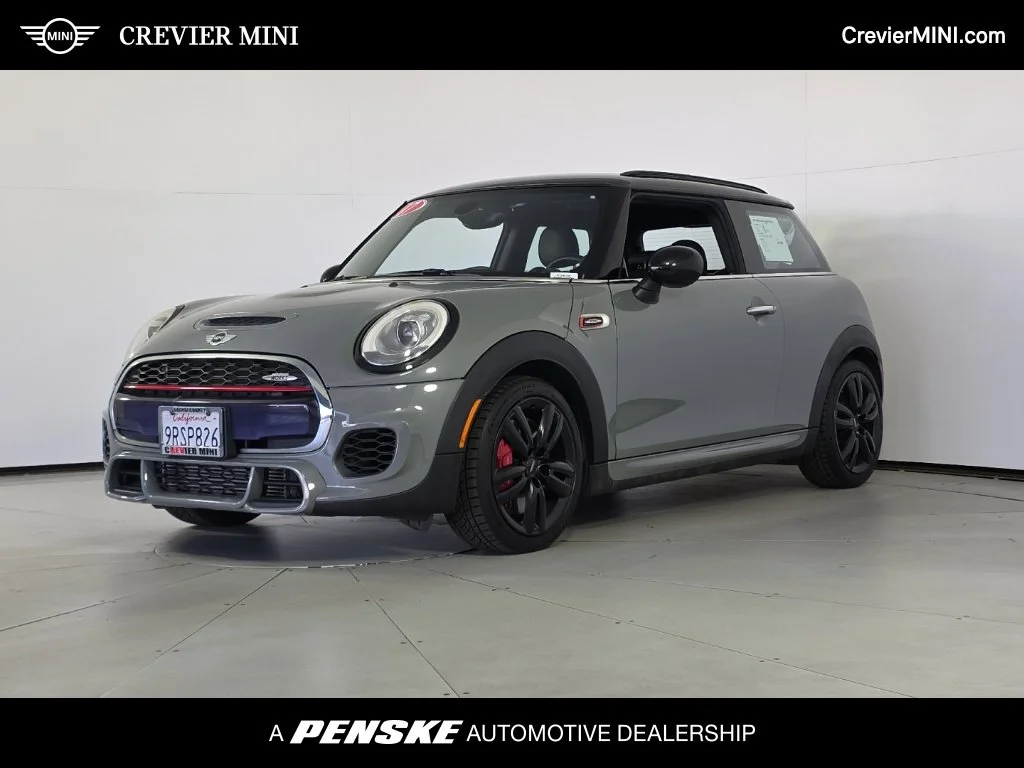2017 MINI Cooper