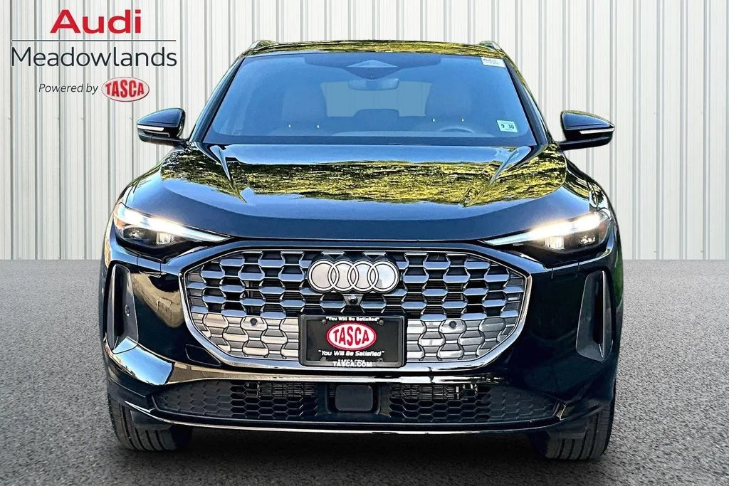 Used 2025 Black Audi 2.0T Premium image 2