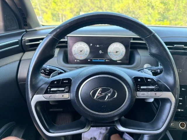 Used 2024 White Hyundai Limited image 17