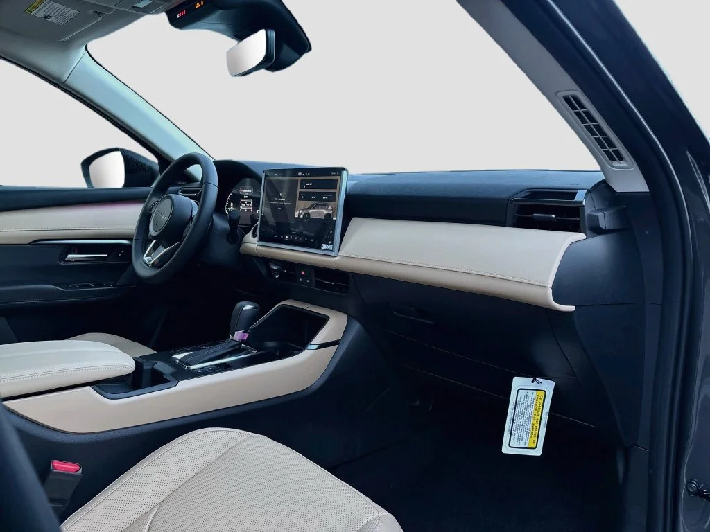 New 2026 Machine Gray Metallic Mazda 2.5 S Premium AWD image 31
