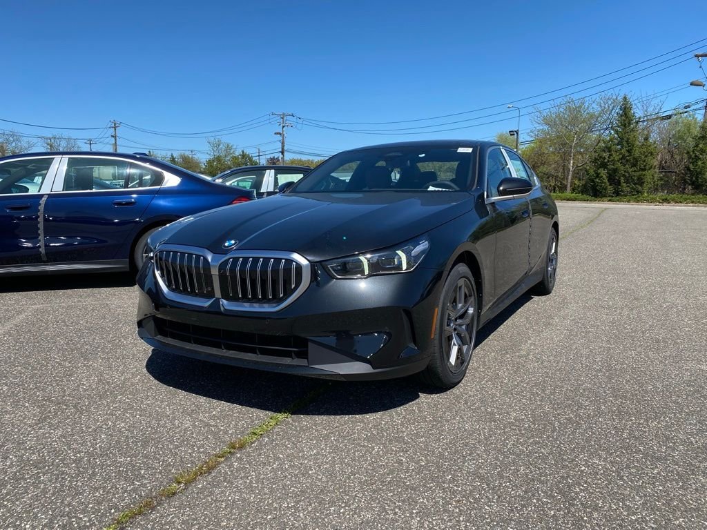 2027 BMW 5 Series 530i xDrive Sedan's photo