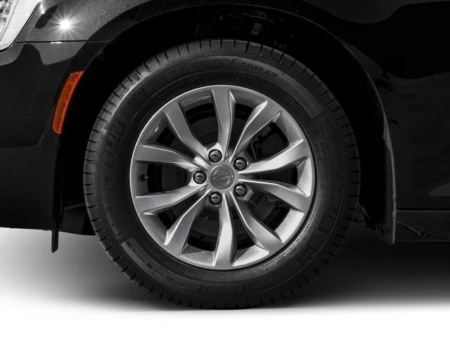 Used 2017 Gloss Black Chrysler Limited image 15