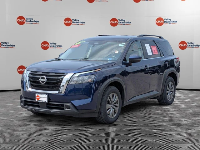 2025 Nissan Pathfinder SV