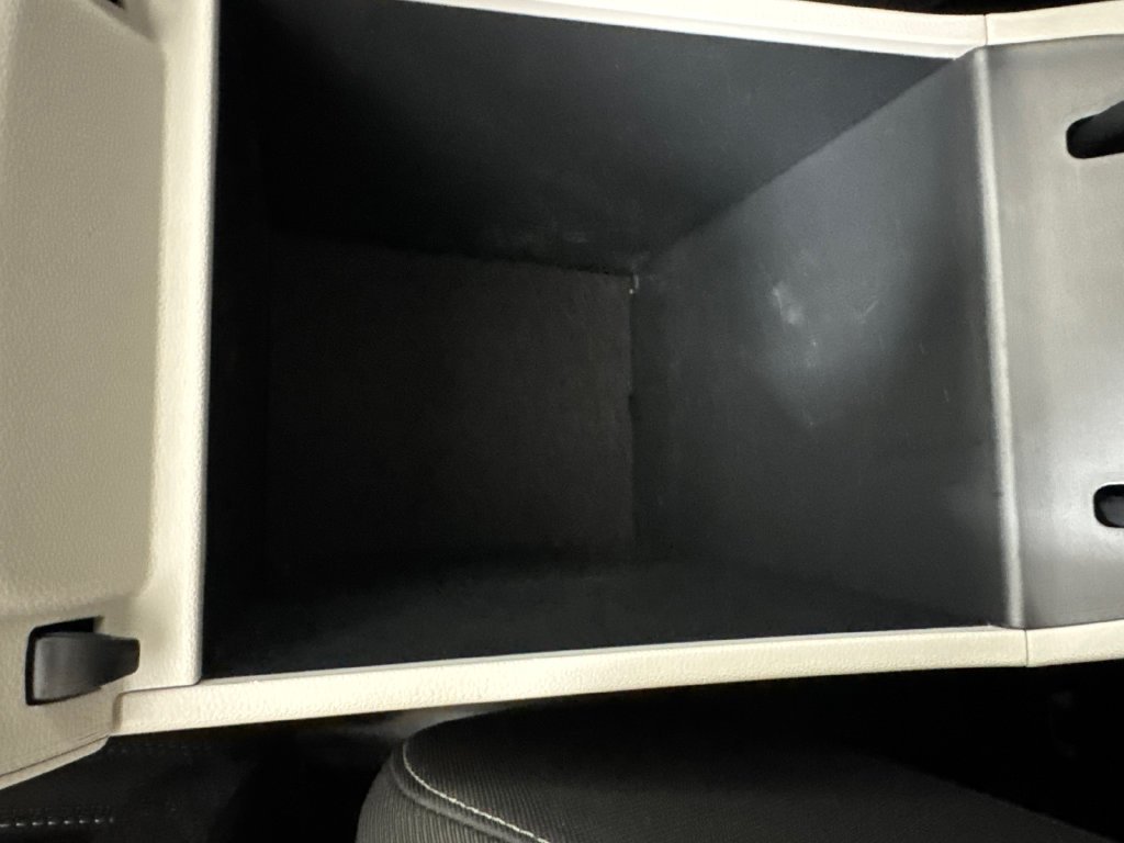 Used 2024 Silver Hyundai SEL image 23