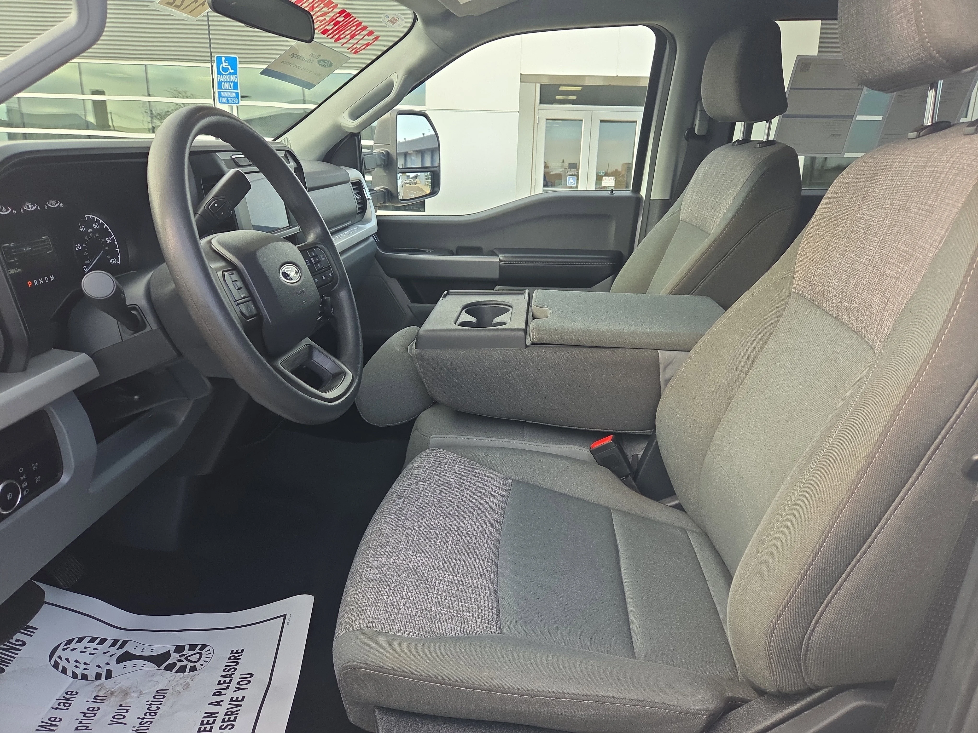2024 Ford F-350 Super Duty XLT - Photo 12