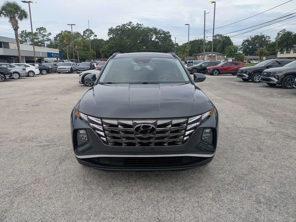 Used 2022 Gray Hyundai SEL image 8